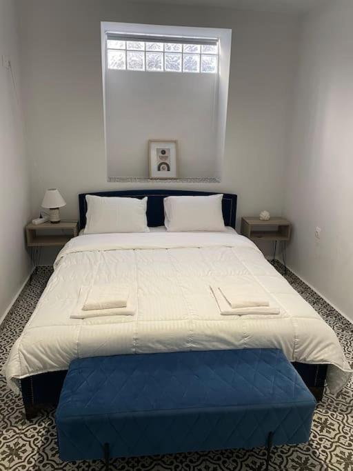 Family Apartment With Private Yard Next To Agios Dimitrios Church 테살로니키 외부 사진